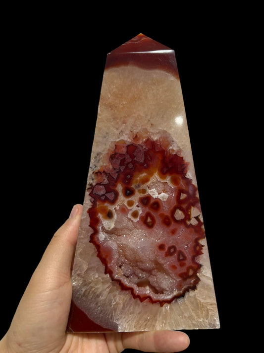 Carnelian Tower flat 4-8"