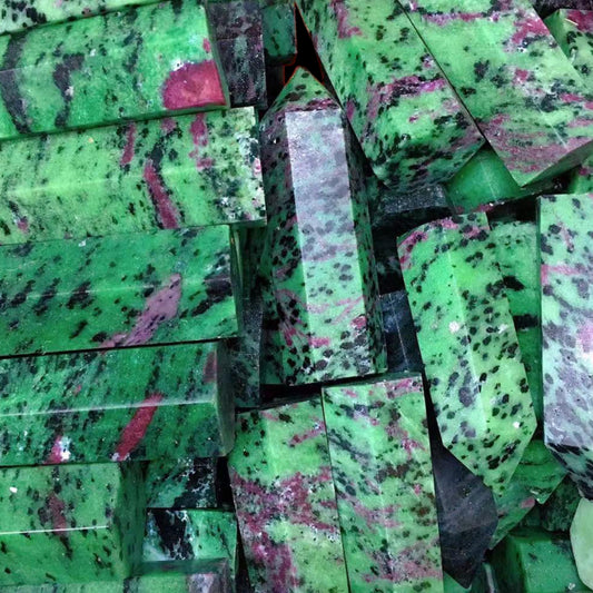 UV Reactive Ruby in Zoisite 2"