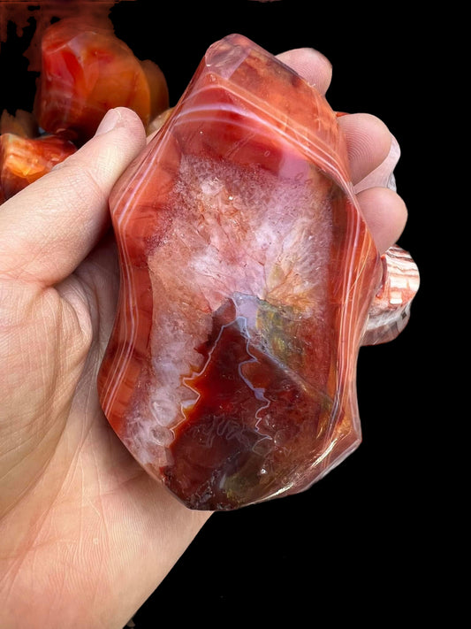 Carnelian Flame 3-4"